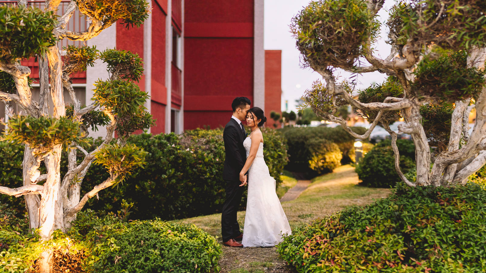 brenizer-method-wedding-portrait